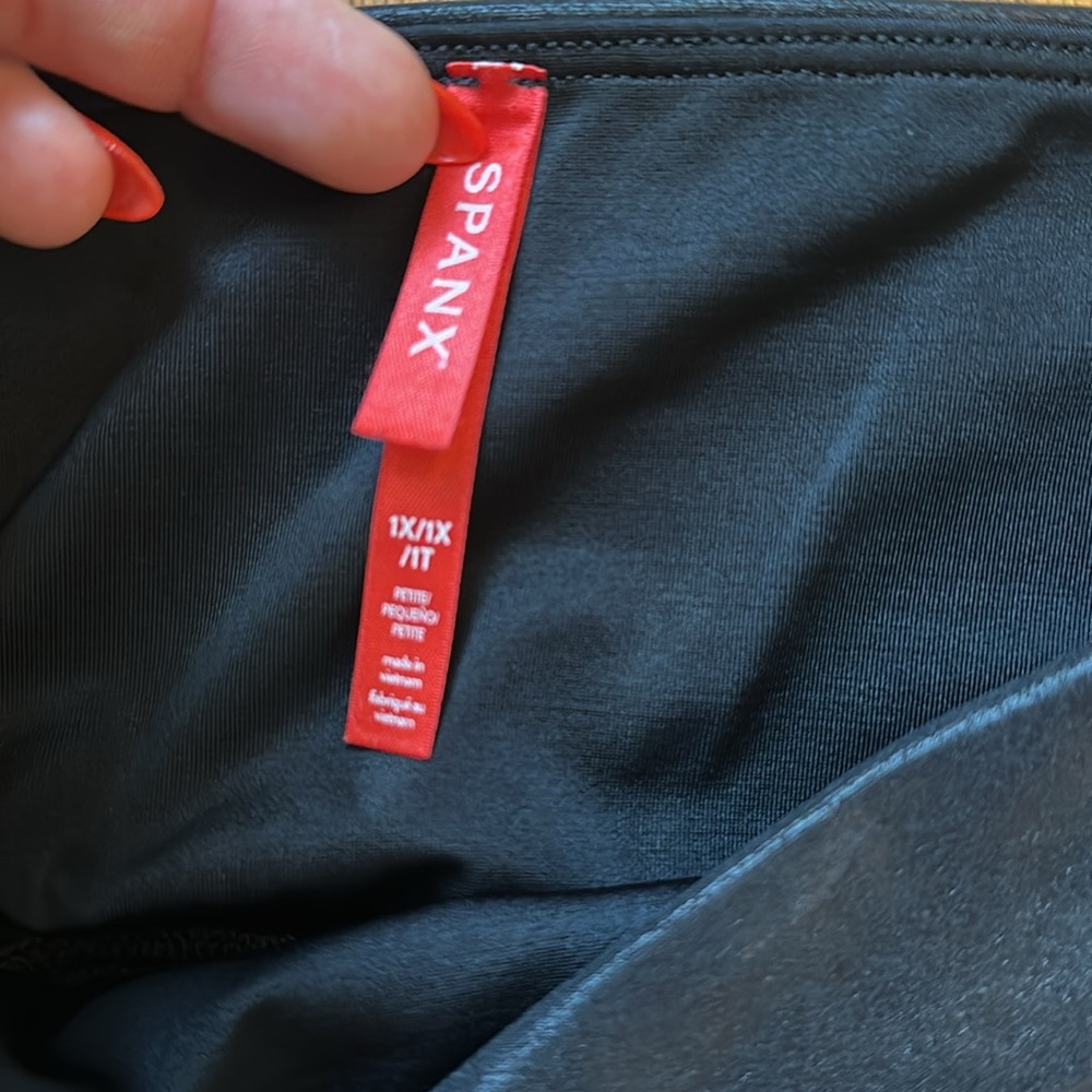 Spanx coated leggings - Picture 2 of 5